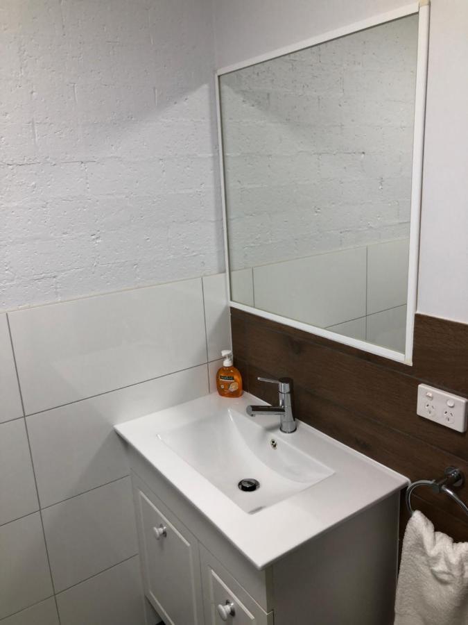 Colonial Inn Guest Rooms Yackandandah 外观 照片